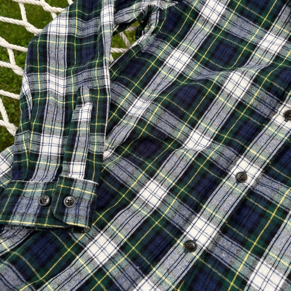 L.L.Bean Relaxed Fit Flannel - Picture 2 of 5